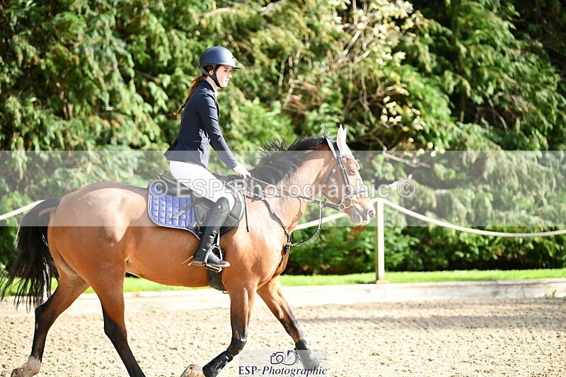 251004A-145417-01575 - Classes 8 & 9 70cm