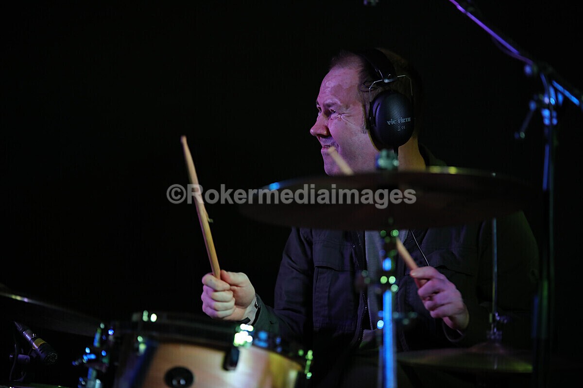 FOLK N BLUES-643 - FOLK and BLUES SEPT 2022