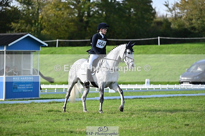 251024A-114307-09428 - F-464-Sophie.Aldrich