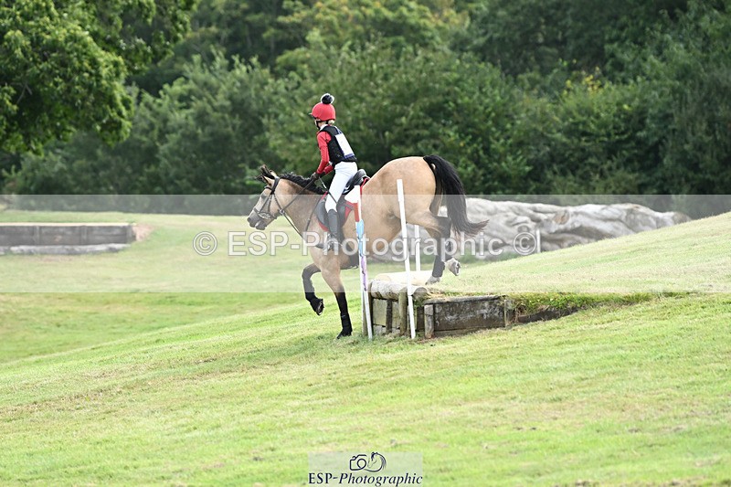 240825X-111557-32001 - 70cm XC 11.00 to 12.00