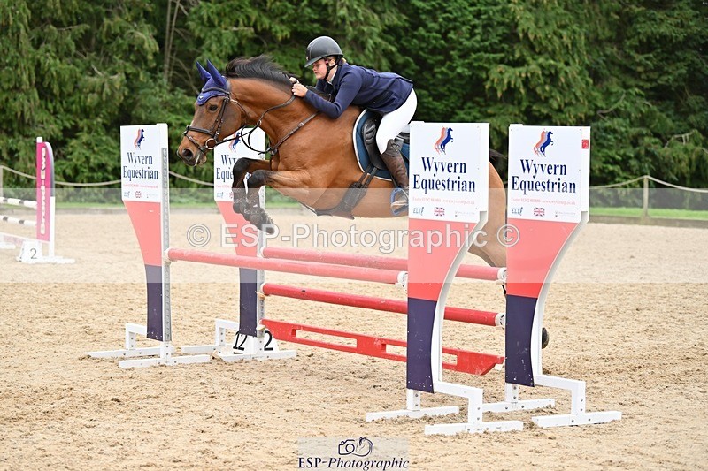 230930-162919-01408 - Cls 8 90cm Club