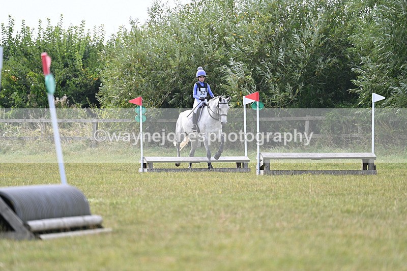WJ7_7298 - 60cm XC Time 13:22 to 13:53
