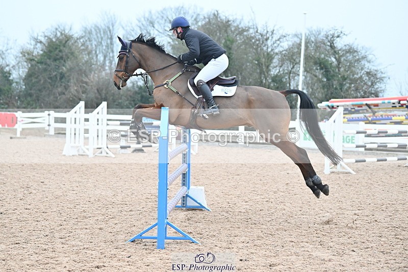 240113A-121500-01964 - Cls 11 Snr 1.05m