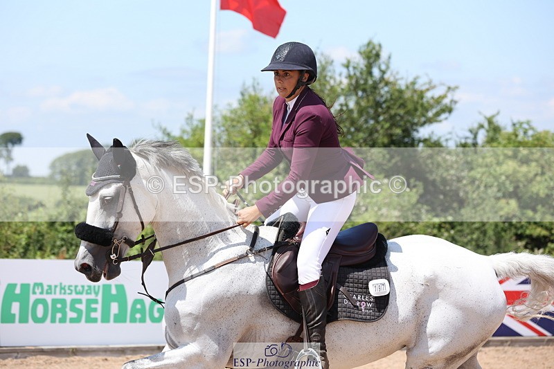 240718A-130554-05402 - Cls 9, 1 Star Bronze Tour 1.10m