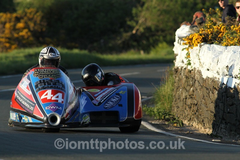Matthew Dix & Shaun Parker - Monday Practice - Sidecars