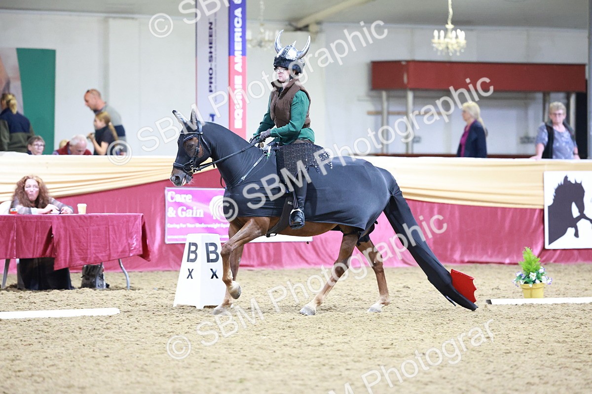 SBM_10365 - Class 62 - Strictly Fancy Dress-Age