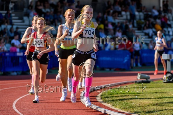 Age25SAT-927030 - Track Female Set Two