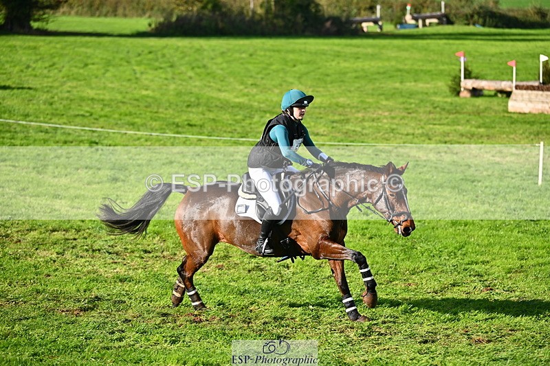 251025A-144853-20905 - G-525-Henrietta.Hack