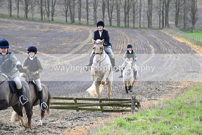 WJ6_8678 - Meet & Line One