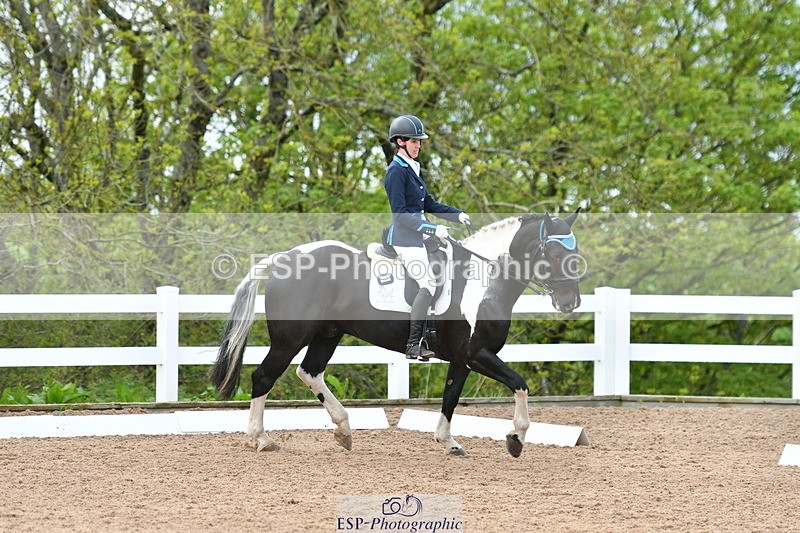 230511A-153228-01160 - BD Cls 12 Music Medium