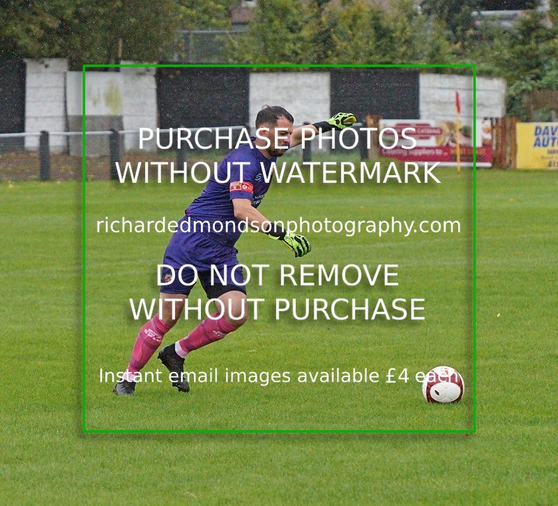 DSC02094 - Kendal Town v Trafford (2/10/21)