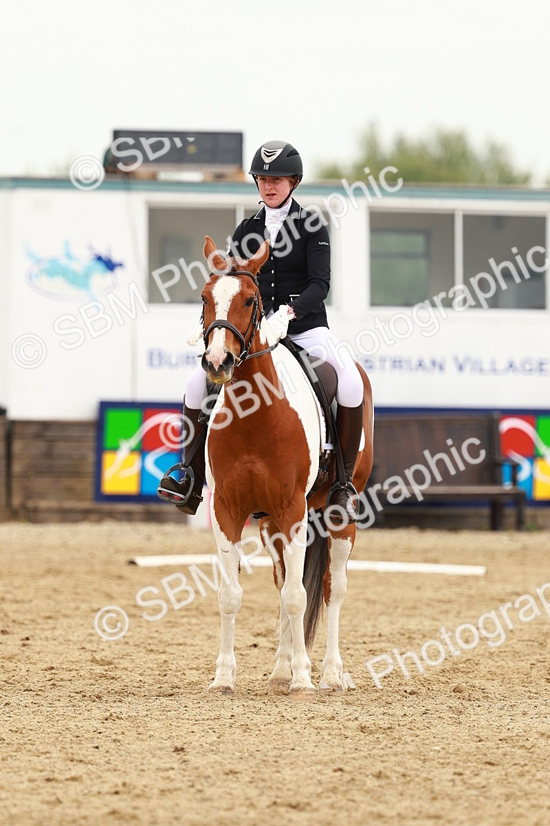 SBM_001225 - Class 6 - Novice 4