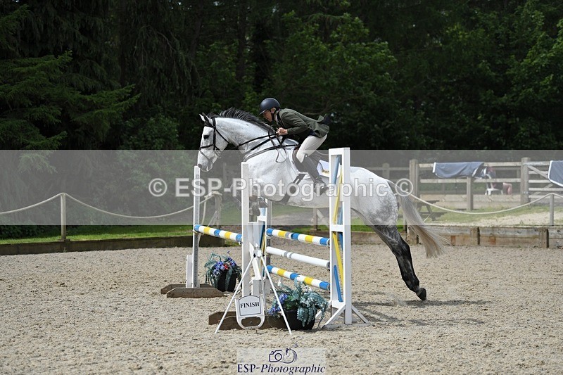 230514-110058-10312 - Cls 33b Snr 1.00m Open Final