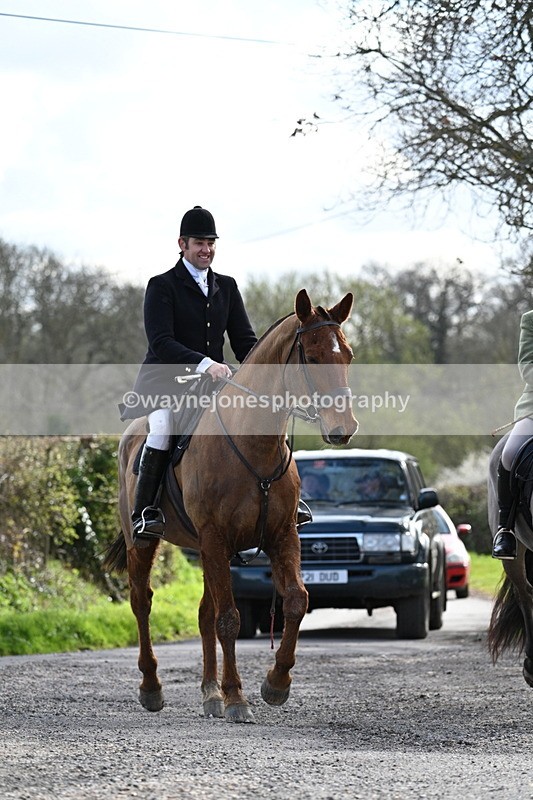 WJ7_9957 - Walk Home