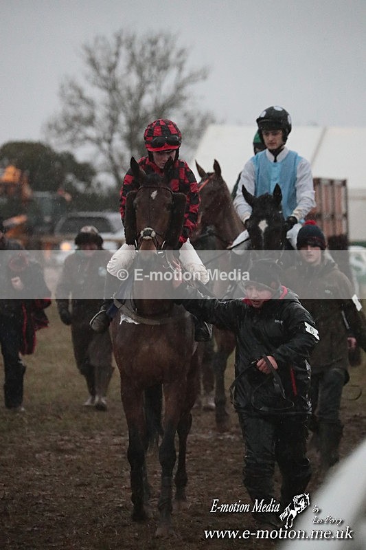 PtP 260125 1168 - Cocklebarrow Point-to-Point racing with the Heythrop Hunt 26/01/25