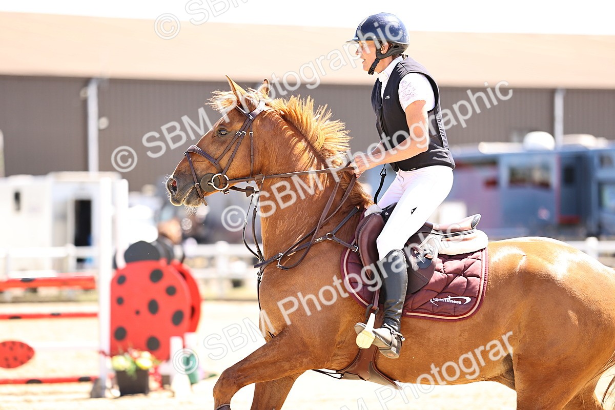 SBM_014561 - Class 15 - Senior Newcomers - 1.10m Open