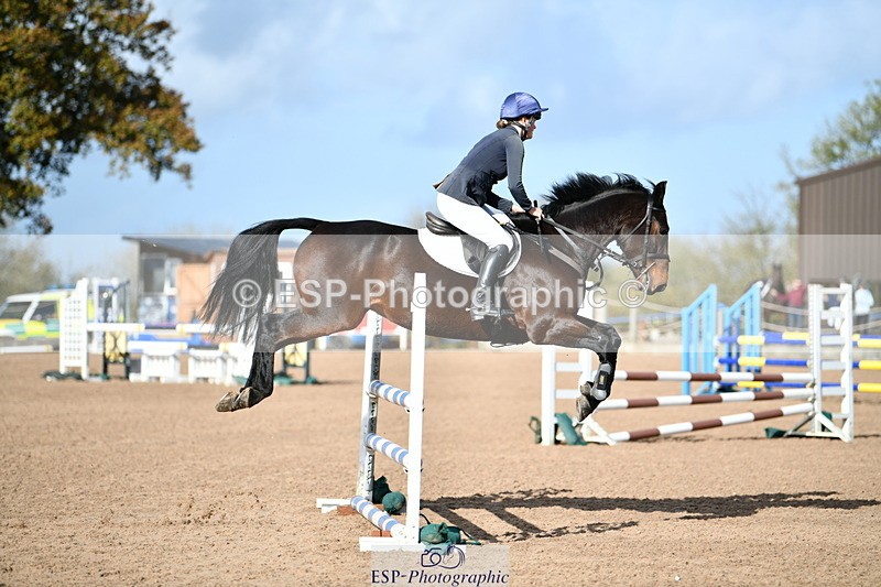 241026A-115820-01090 - SAT Cls 26+27 Club and Schools 90cm