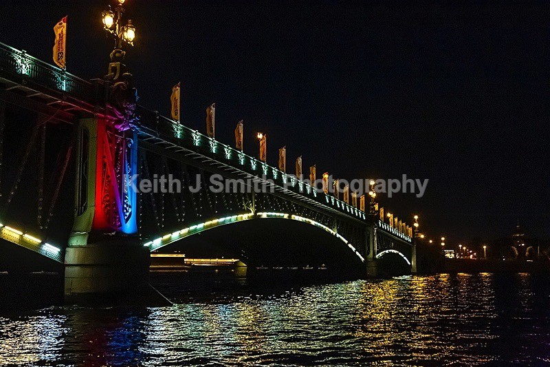 3KJS2476 - Worldwide