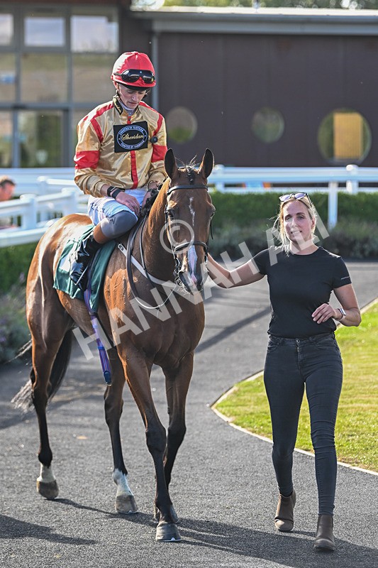 090925-Race 4-U Sure Do-8900 - Race 4