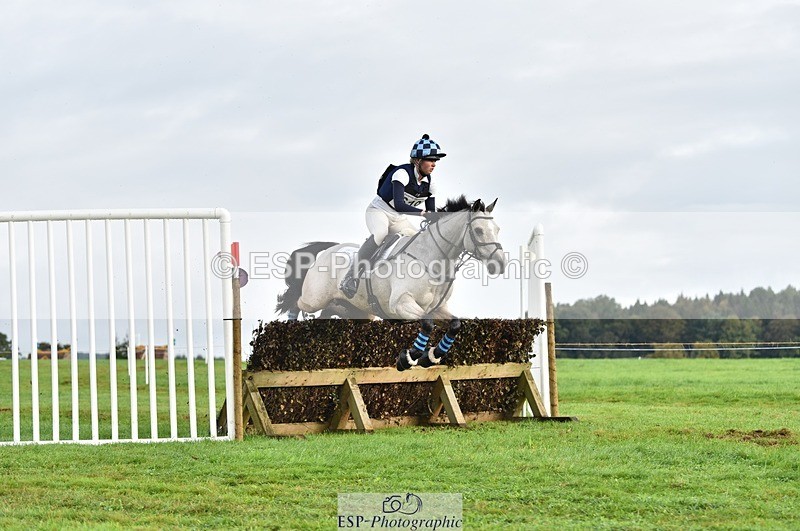 231021-092940-13543 - 619-GARVAGH.GOLDEN.OAK-Ella.Snow-SC+XC