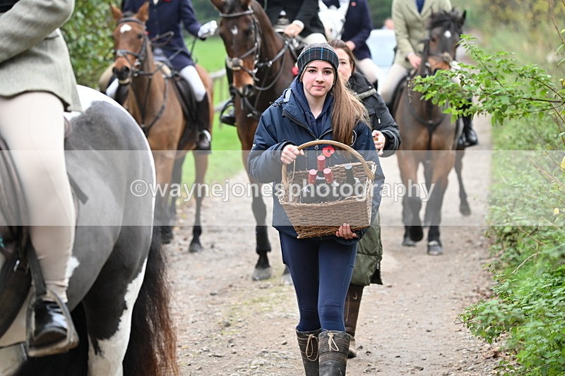 WJ6_8324 - Meet