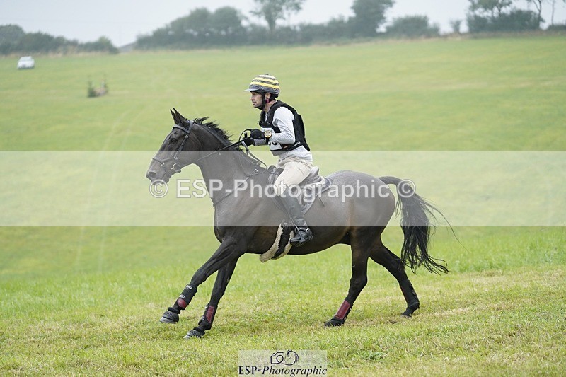 240901A-105350-05874 - 453-Alex.Jupp-CARRY.ON.REGARDLESS