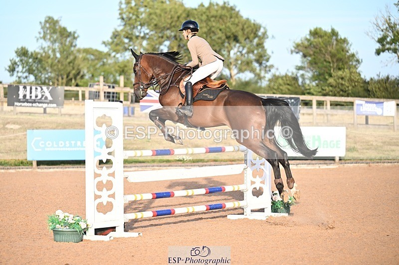 260731-194257-07202 - Cls 15 Snr Foxhunter