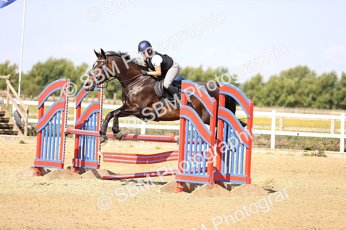 SBM_005715 - Class 9 - Senior British Novice - 90cm