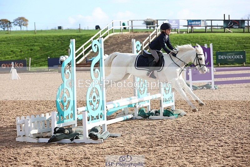 251025-102830-00894 - Cls 21+22 Club and Schools 60cm