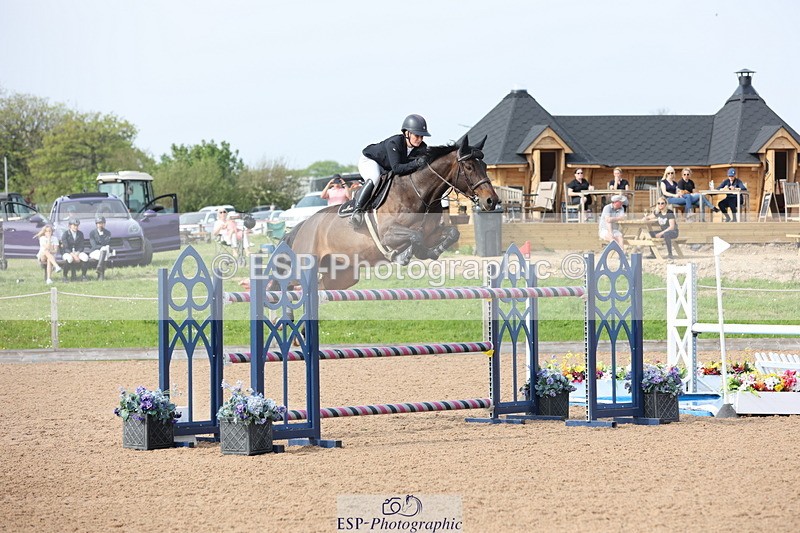 240511A-163816-14949 - Cls 38 National 1.40m Open