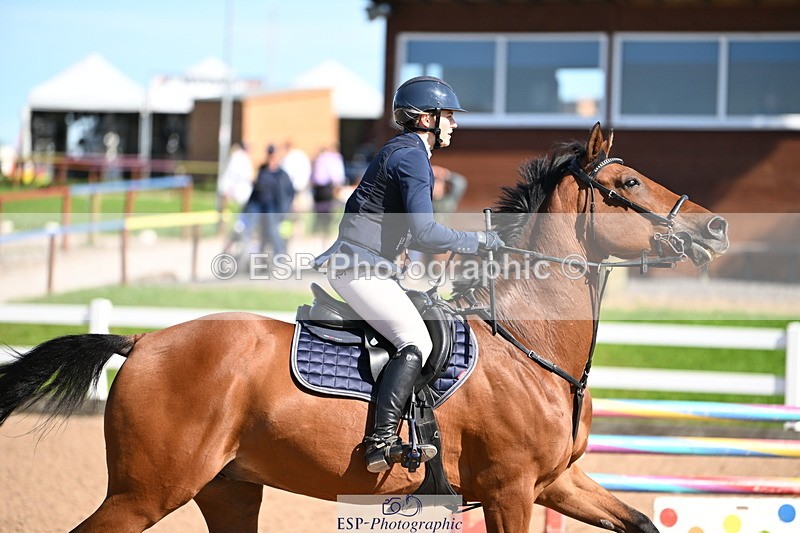 240914A-141732-07585 - Cls 24-S 1.05m Amateur Qualifier