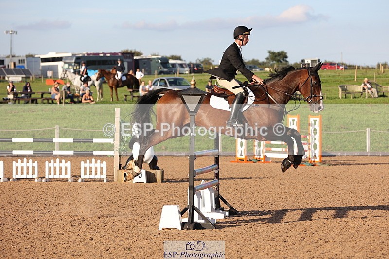 230915A-173617-03330 - Cls 7 Snr 1.20m Derby