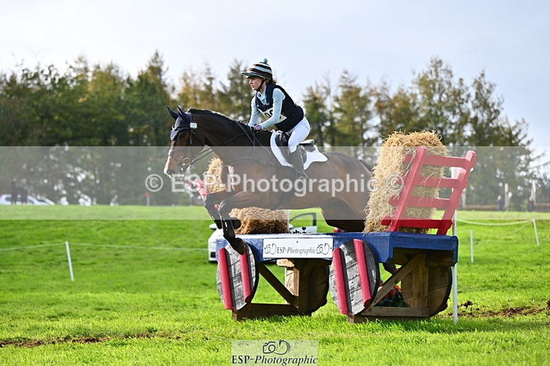 251025A-112717-18438 - E-398-Fenella.Redvers