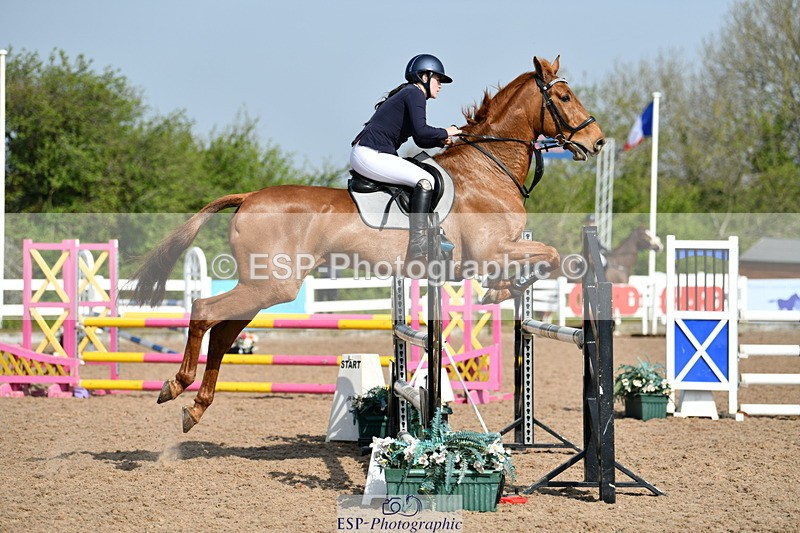 240511A-094428-11354 - Cls 28 95cm National Am Quali