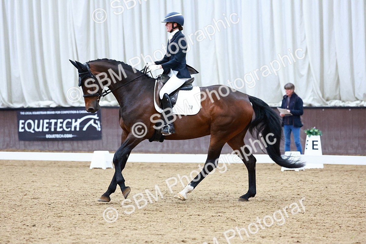 0B8A8214 - Class 5 - Novice 2