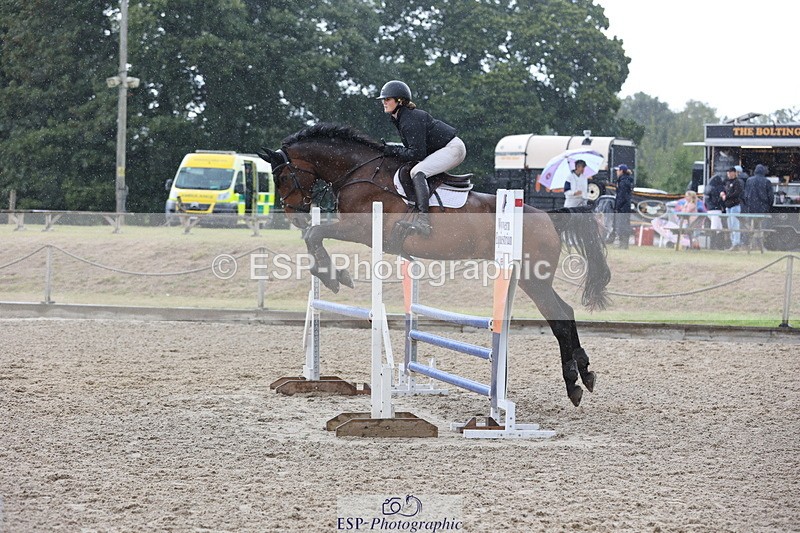 250831A-132206-10301 - Cls 42 Snr 1m Grand Prix