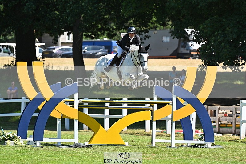 260704A-150702-15709 - Cls 33 Snr Fox Second Round