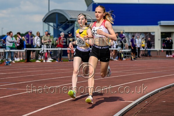 West25Sat-910487 - Track Female Set Two