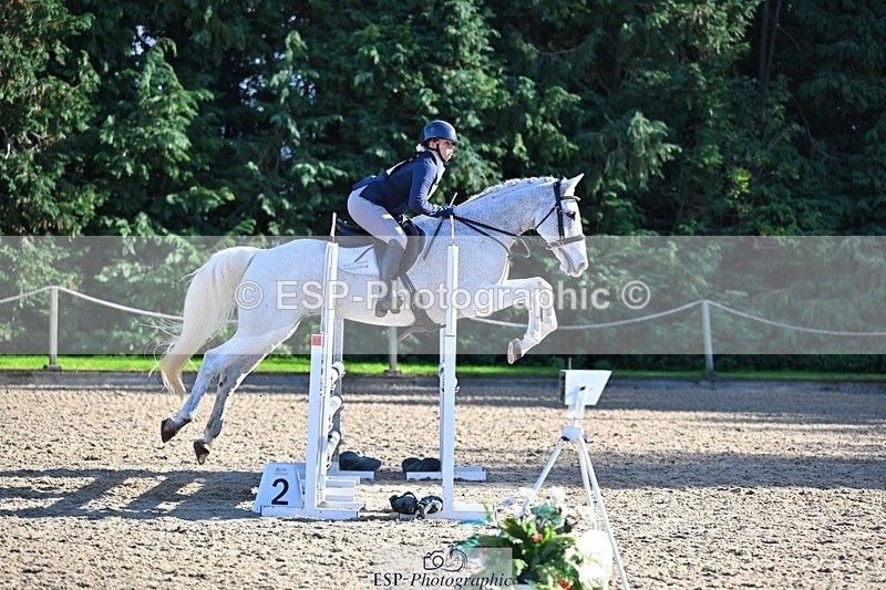 241027-121724-17208 - 321-Hannah.Underhill-DONBEG.GREY