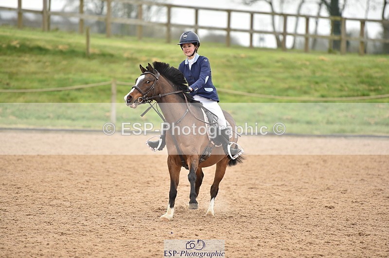 240331A-104158-00475 - 90cm First Round