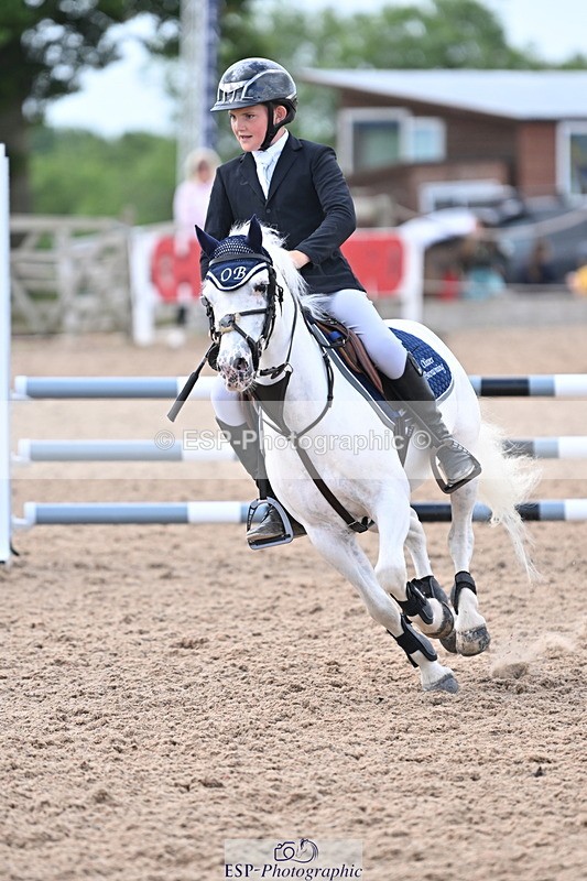 240628A-163520-01518 - Cls 5 Stepping Stones 128cm + 138cm