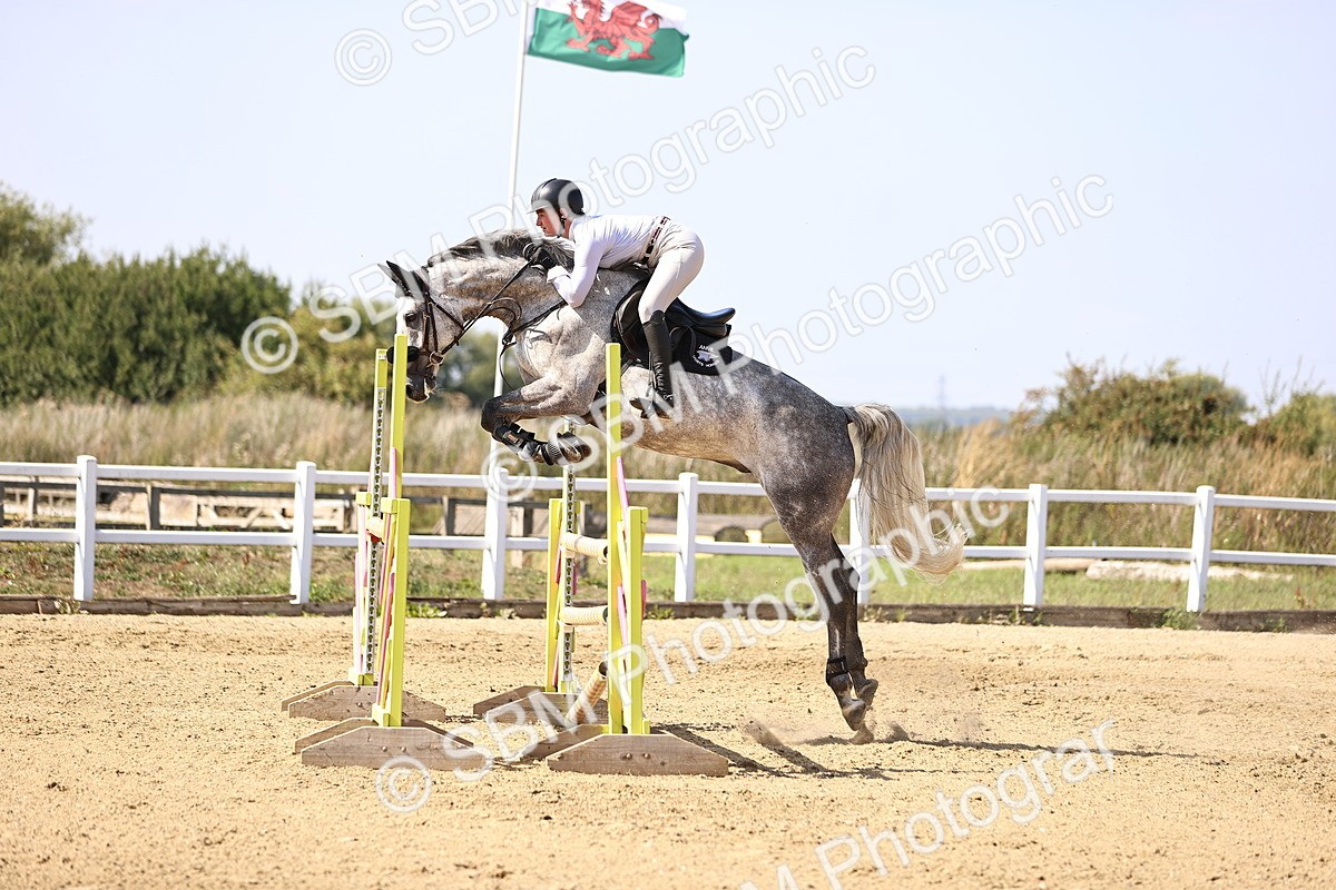 SBM_006984 - Class 13 - Senior Newcomers - 1.10m