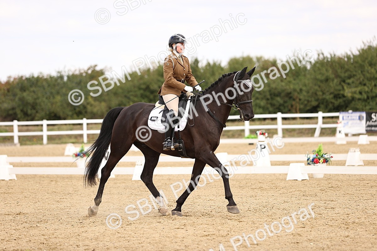 SBM_013753 - Class 4 - Novice 5  12.13-13.02