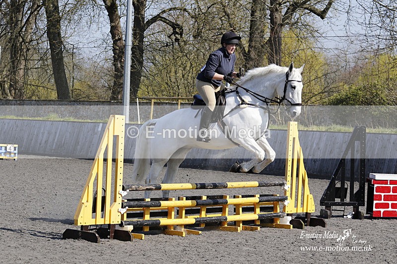 _EST0959 - Bourne Valley Riding Club Winter Showjumping 27/03/22