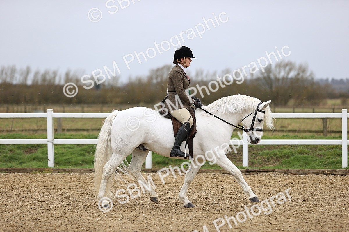 SBM_007630 - Class 31-32 - M&M Confined Novice Small-Large