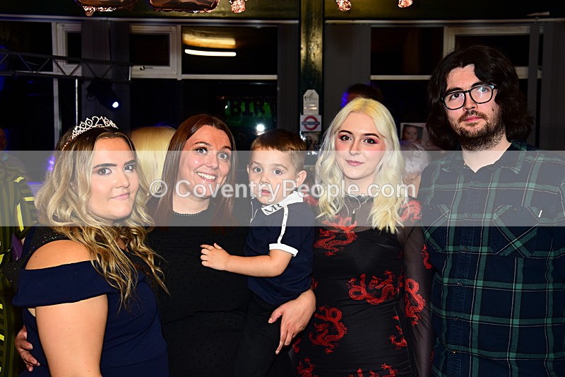 COU-795 - Courtney's 21st