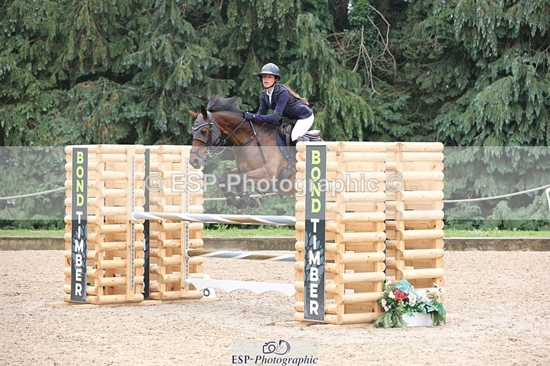 230618-103326-10197 - Cls 19 Pony Intro 1m