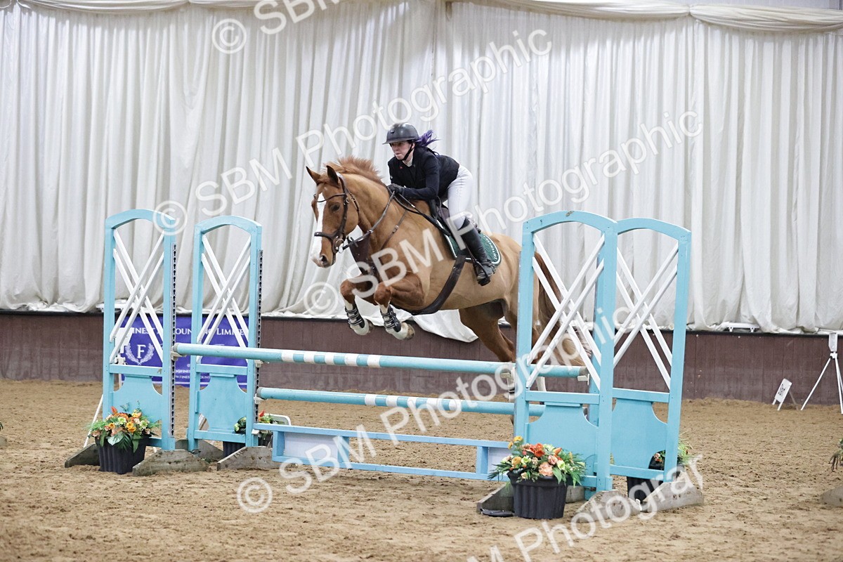 SBM_002294_Class 8 - Senior Discovery - 100m Open - Cassie