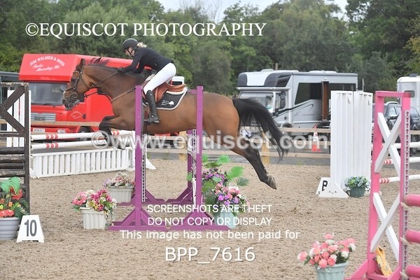BPP_7616 - CLASS 12 SAT Senior British Novice/ 90cm Open