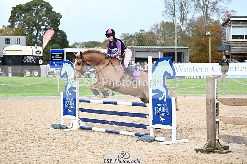 241117-130935-04067 - Cls 3 90-95cm 13.00 to 14.00